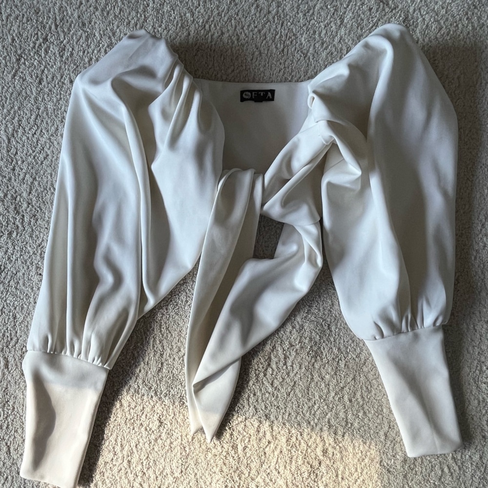 White Crop Top with Tie Front - new